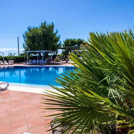 Aparthotel Lamandia