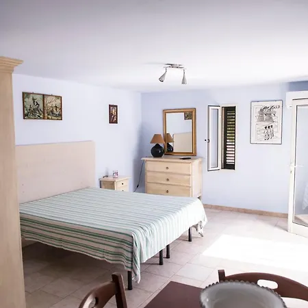 Aparthotel Lamandia *